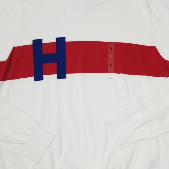 Tommy Hilfiger Crewneck Sweater "SALE $55 FIRM" - Picture 2 of 7